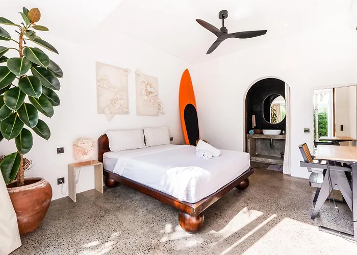 Luxury 3br With Pool Sauna & Garden Сasa de vacaciones Canggu