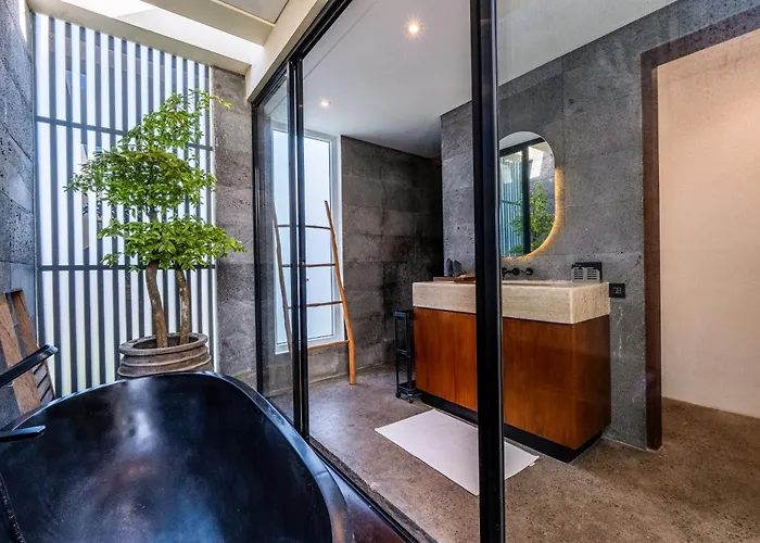 Luxury 3br With Pool Sauna & Garden * Canggu