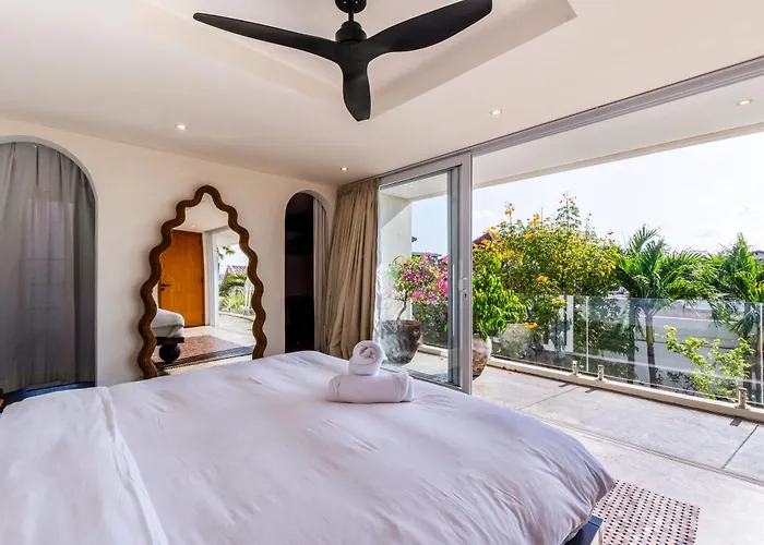 Сasa de vacaciones Luxury 3br With Pool Sauna & Garden *