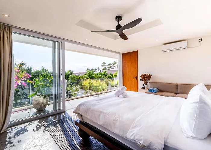 Luxury 3br With Pool Sauna & Garden * Canggu